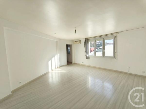 Appartement F4 à vendre  4 pièces - 96,85 m 2   PERPIGNAN  - 66