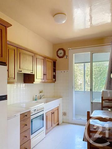 Appartement F4 à vendre  4 pièces - 96,85 m 2   PERPIGNAN  - 66