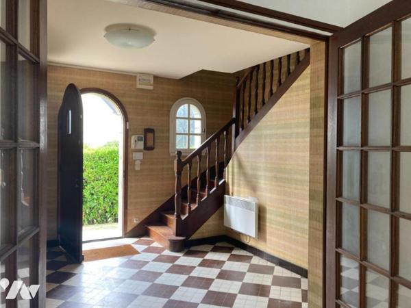 Maison de 230m² sur terrain de 760m²