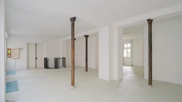 Boutique Paris 4 e - BEAUTREILLIS