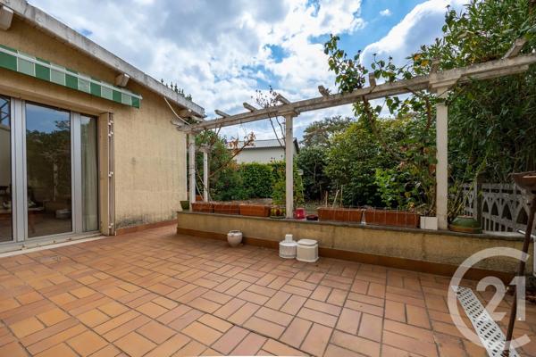 Maison à vendre  5 pièces - 108 m 2   ALBI  - 81