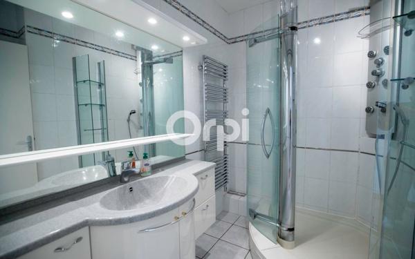 Appartement à vendre    3 pièces • 83,03 m2 Limoges