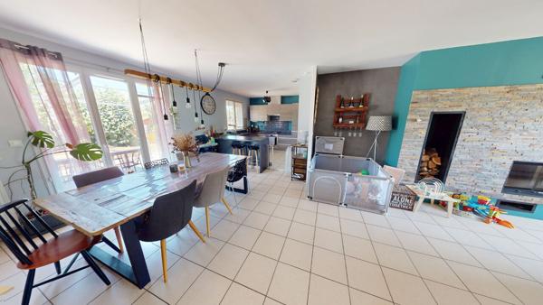 Maison Aussonne 5 pièce(s) 113 m2 avec garage et piscine