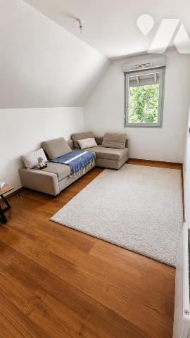 Appartement dernier étage avec vue lac et montagne