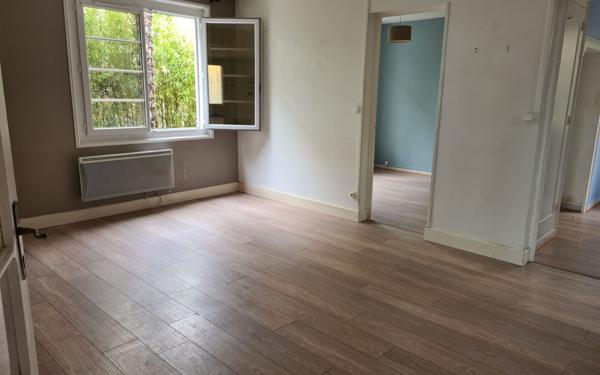 Maison à vendre    3 pièces •  Royan