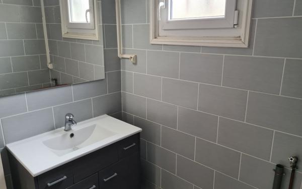 Maison à vendre    3 pièces •  Royan