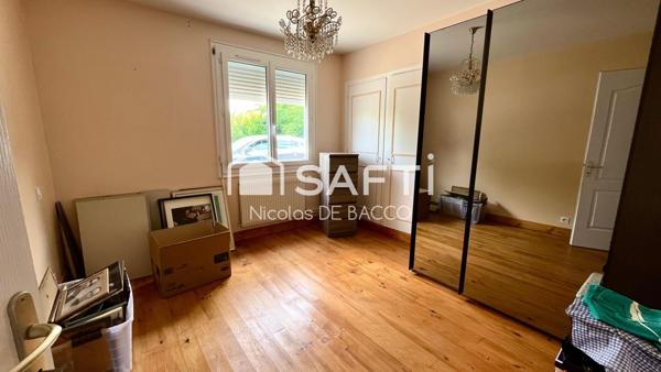 Maison de famille de 160 m2, sur une parcelle de 3220 m2.