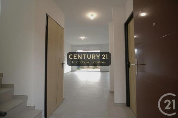 Maison à vendre  4 pièces - 109,30 m 2   CASTRIES  - 34