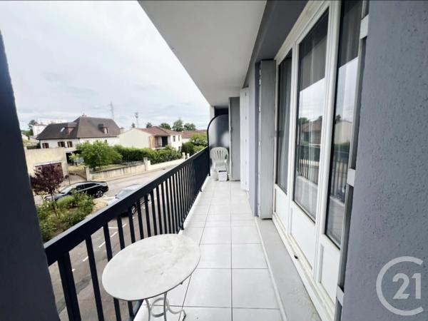 Appartement F3 à vendre  3 pièces - 73,88 m 2   MONTLUCON  - 03