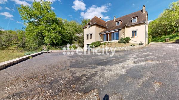 Maison
         5 pièces
        - 173 m² 307 000 € *