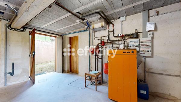 Maison
         5 pièces
        - 173 m² 307 000 € *