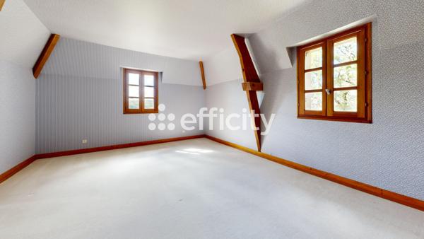 Maison
         5 pièces
        - 173 m² 307 000 € *