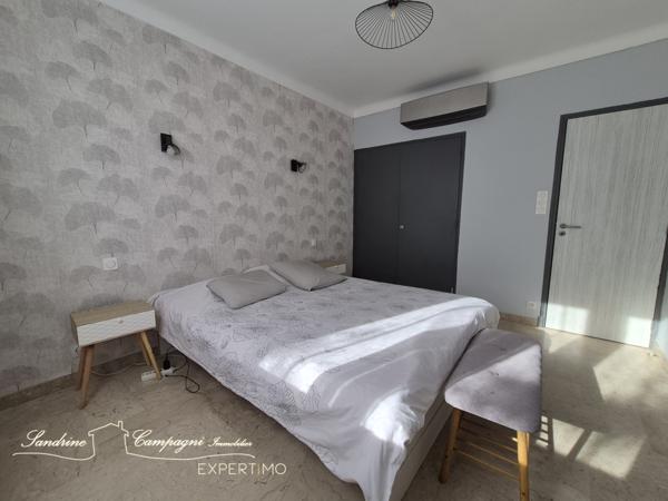 Carpentras (84200) Grande maison non mitoyenne T6 avec grand garage sur parcelle piscinable