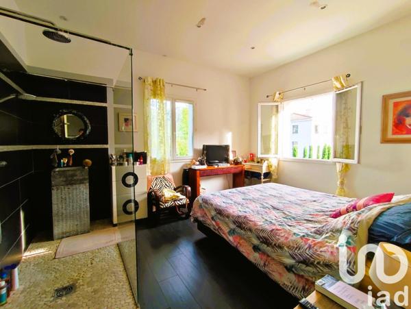 Maison à vendre 7 pièces 124 m² Le Revest-les-Eaux