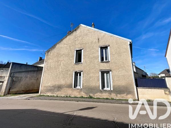 Immeuble à vendre 138 m² Mailly-la-Ville