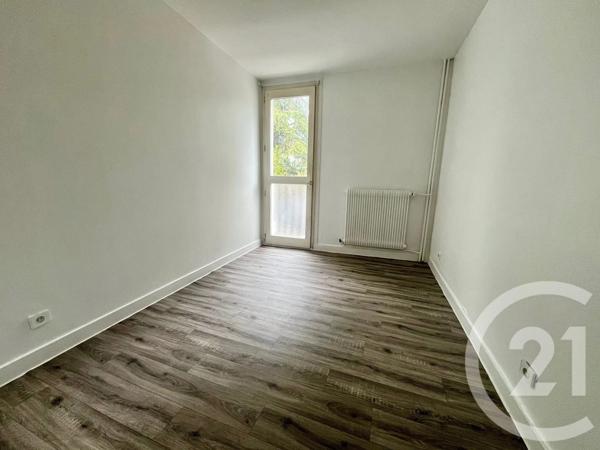 Appartement F3 à vendre  3 pièces - 61 m 2   ST ETIENNE  - 42