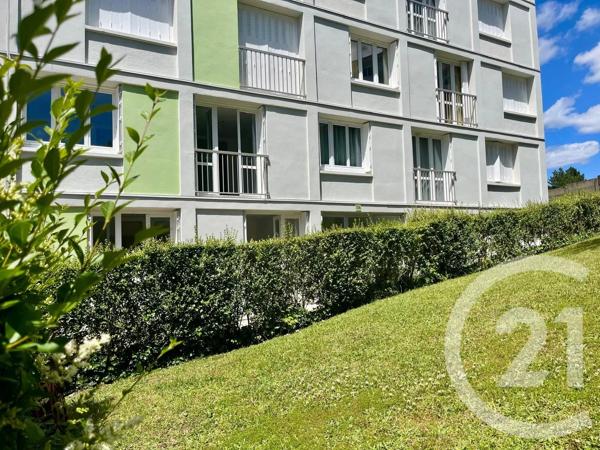 Appartement F3 à vendre  3 pièces - 61 m 2   ST ETIENNE  - 42