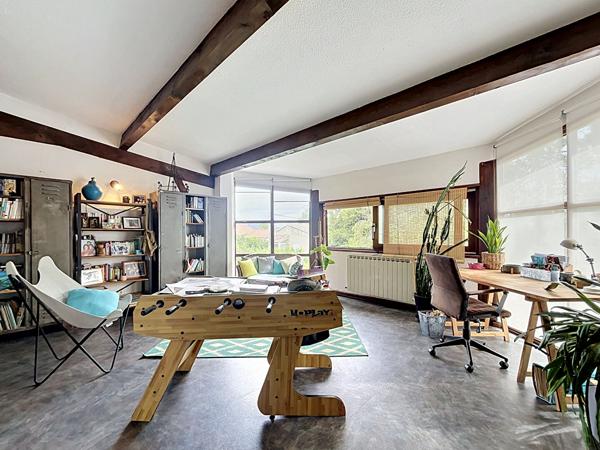 EXCLUSIVITE - MAISON DE 189 M² SUR 1314 M² DE TERRAIN AVEC PISCINE