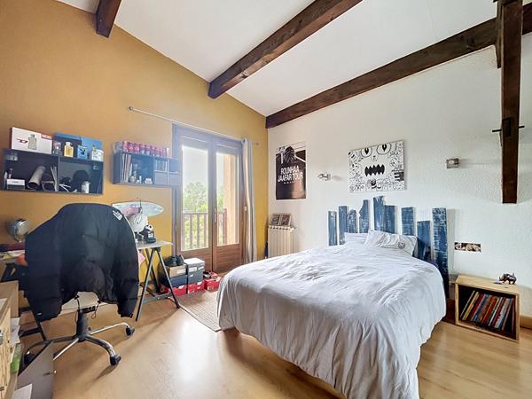 EXCLUSIVITE - MAISON DE 189 M² SUR 1314 M² DE TERRAIN AVEC PISCINE