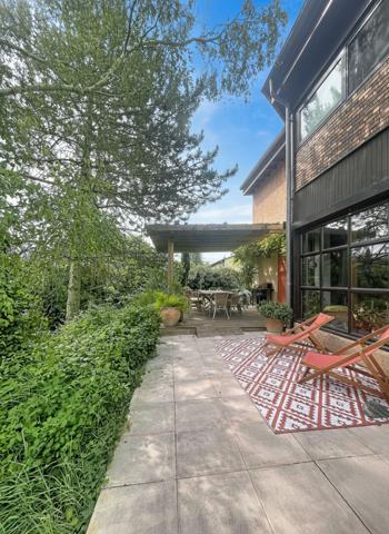 EXCLUSIVITE - MAISON DE 189 M² SUR 1314 M² DE TERRAIN AVEC PISCINE