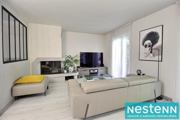 Maison Meyzieu, 3 chambres, piscine, climatisation, cheminee , proche tram, aucun travaux , coup de coeur