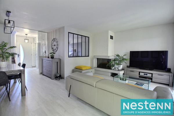 Maison Meyzieu, 3 chambres, piscine, climatisation, cheminee , proche tram, aucun travaux , coup de coeur