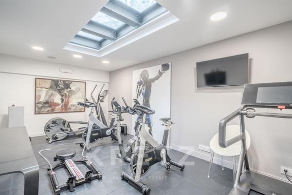 Bordeaux Judaïque - 450 m2 d'élégance contemporaine dans un écrin bordelais