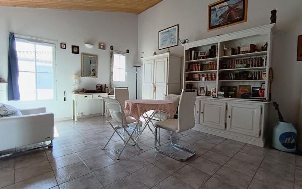 Appartement à vendre    2 pièces • 48,10 m2 Saint-Martin-de-Ré