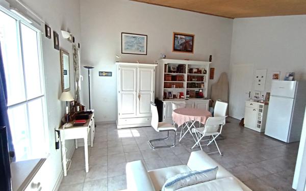 Appartement à vendre    2 pièces • 48,10 m2 Saint-Martin-de-Ré