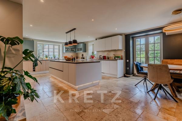 Propriété de caractère 460 m² – 6 chambres – domaine de 5,7 hectares avec piscine – maison historiqu
