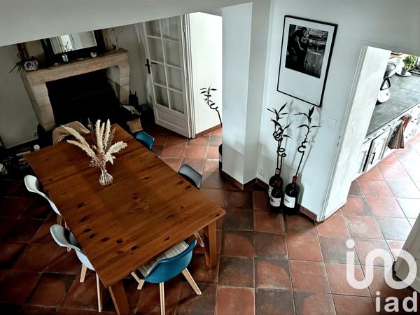 Maison à vendre 6 pièces 127 m² Saint-Médard-de-Guizières