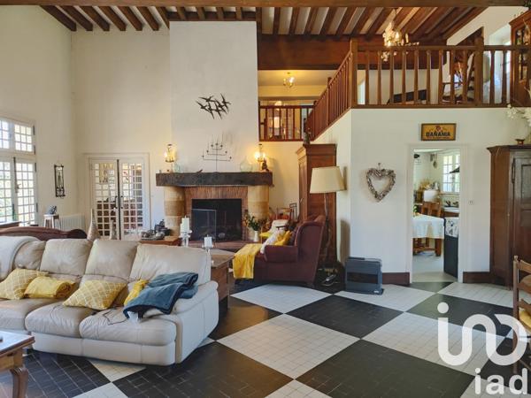 Maison 12 pièces de 388 m² à Ansac-sur-Vienne (16500)