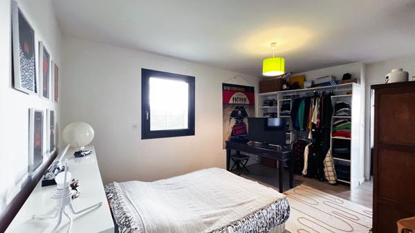 Maison 6 pièces Cozes 15mn de Royan récente environnement calme et naturel