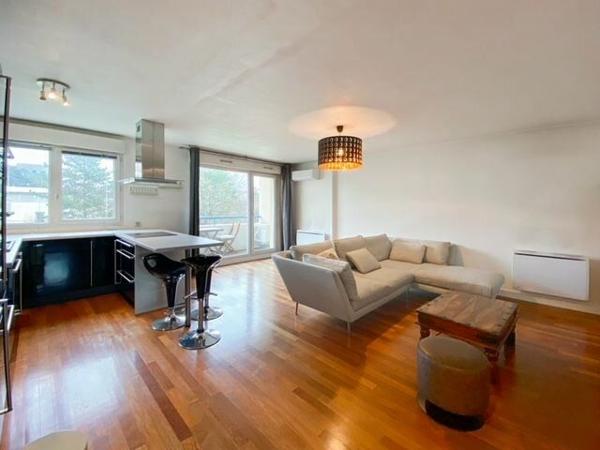 Appartement à louer    3 pièces • 65,03 m2 Lyon 8