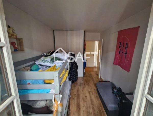 appartement en bel état avec parc végétalisé privatif