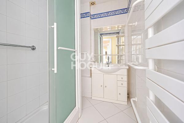 PARIS 12ÈME - DAUMESNIL / PLACE FÉLIX ÉBOUÉ - 4 PIÈCES - 78 M² - CHARME DE L'ANCIEN - ÉTAGE ÉLEVÉ AVEC ASCENSEUR