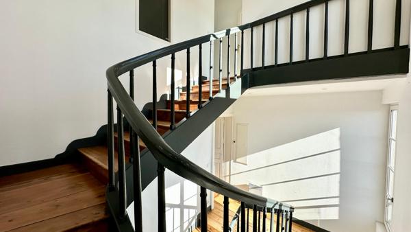 appartement duplex T3 plein de charme situé à Saintes rive gauche