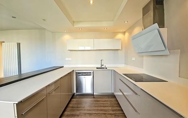 Appartement à vendre    4 pièces • 92 m2 Chambourcy