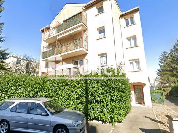 Location Appartement 2 pièces 35 m² - 10 RUE DE LAUNAY Chilly - Mazarin 91380