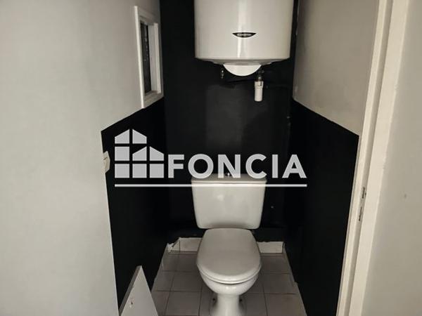 Location Appartement 2 pièces 35 m² - 10 RUE DE LAUNAY Chilly - Mazarin 91380