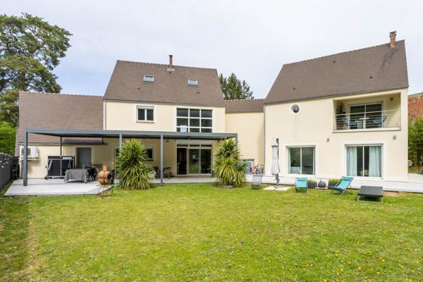 Maison d'exception de 274 m² à Thomery