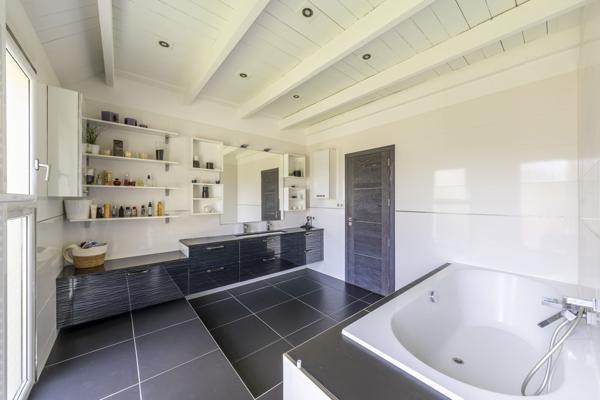 Maison d'exception de 274 m² à Thomery