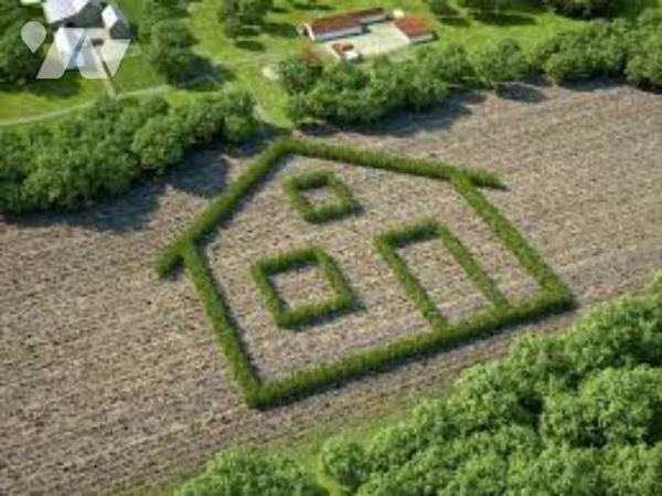 LIRE - TERRAIN A BATIR