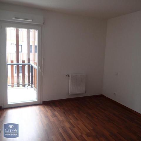 Appartement à louer 2 pièces 44.4m² Lormont (33310)