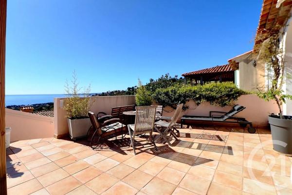 Maison à vendre  4 pièces - 97,94 m 2   LES ISSAMBRES  - 83