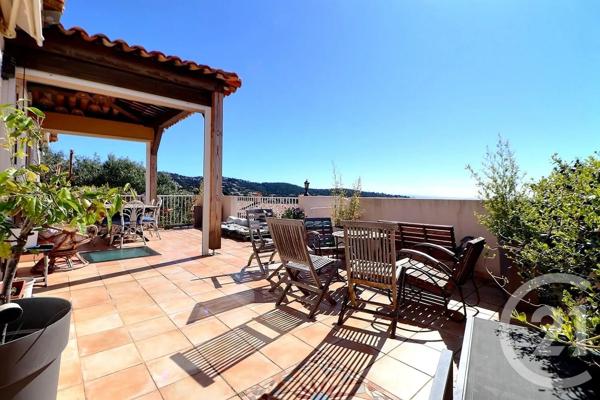 Maison à vendre  4 pièces - 97,94 m 2   LES ISSAMBRES  - 83