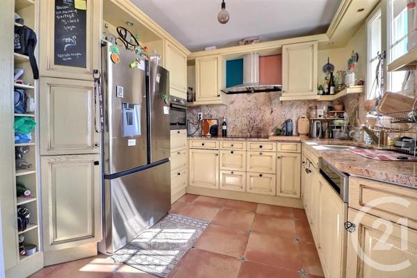 Maison à vendre  4 pièces - 97,94 m 2   LES ISSAMBRES  - 83