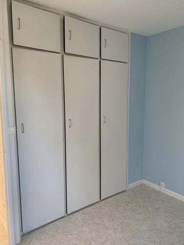 Location                                                      Appartement
                        
                     4 pièces                      66 m2                     à Saint-Quentin