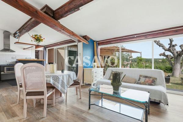Vente Maison 7 pièces de 176m² - 13540 Aix-en-Provence