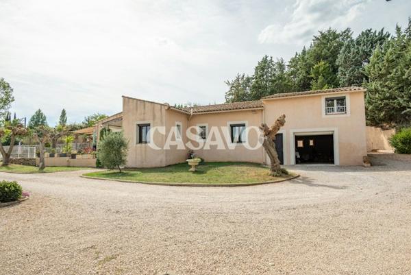 Vente Maison 7 pièces de 176m² - 13540 Aix-en-Provence